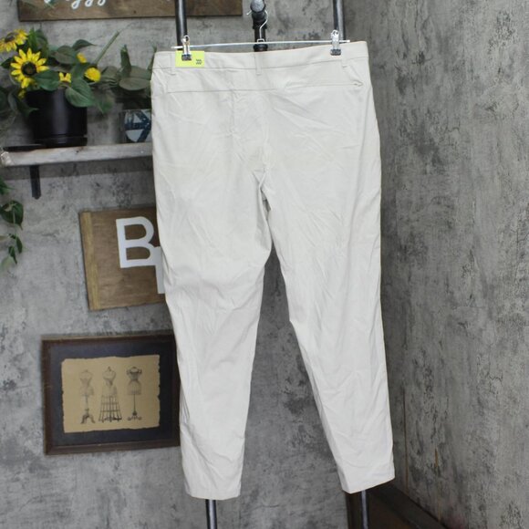 NWT All In Motion Commuter Zip Button Pants 90277443 Light Taupe Brown 38x30 - Picture 5 of 9